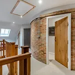 펜션 3 Bed In Grafty Oc-e31005 Bromfield