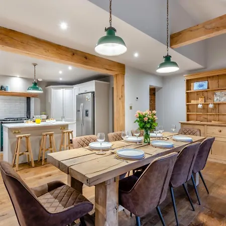 3 Bed In Grafty Oc-e31005