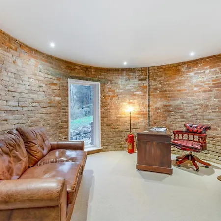 Holiday home 3 Bed In Grafty Oc-e31005 *