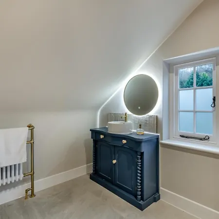 3 Bed In Grafty Oc-e31005 Holiday home Bromfield